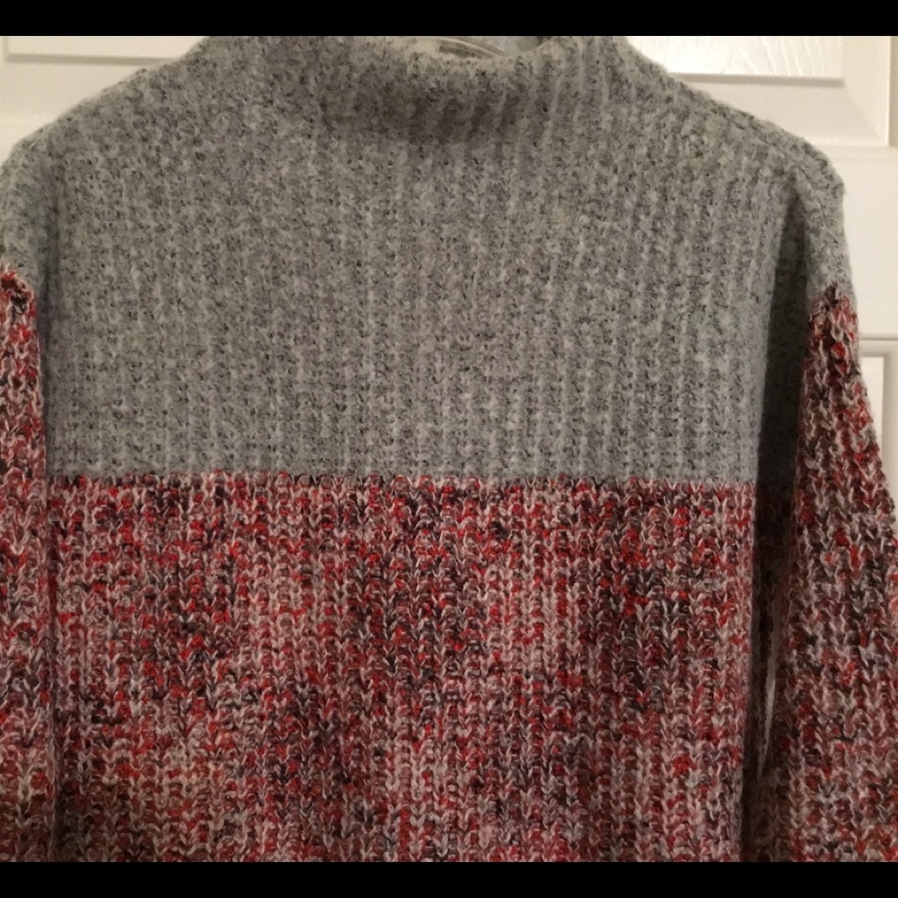 TOPSHOP gray red SOFT turtleneck SWEATER size XS/S - Picture 3 of 6